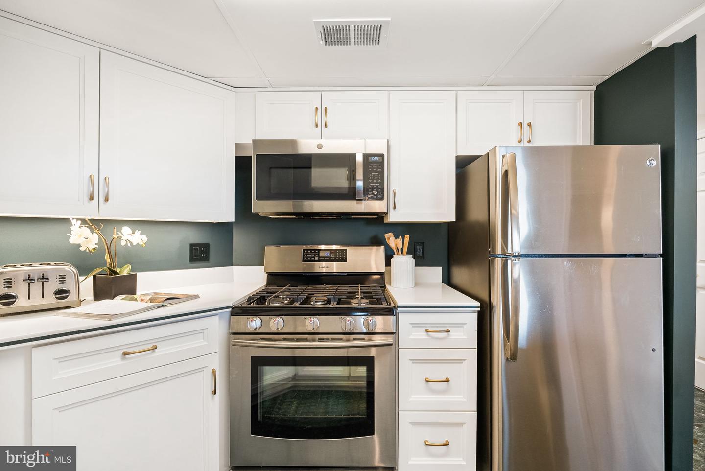 1276 N WAYNE ST #830, ARLINGTON, Virginia 22201, 2 Bedrooms Bedrooms, ,2 BathroomsBathrooms,Residential,For sale,1276 N WAYNE ST #830,VAAR2060300 MLS # VAAR2060300