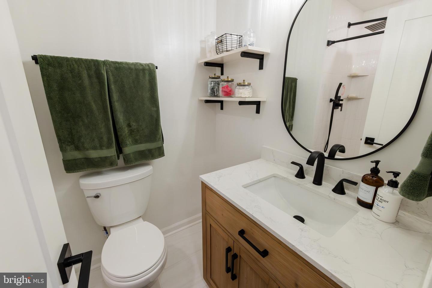 1024 N UTAH ST #116, ARLINGTON, Virginia 22201, 2 Bedrooms Bedrooms, ,2 BathroomsBathrooms,Residential,For sale,1024 N UTAH ST #116,VAAR2060314 MLS # VAAR2060314
