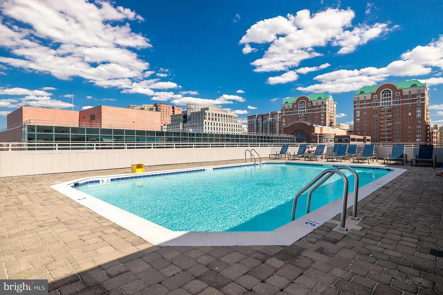 1024 N UTAH ST #116, ARLINGTON, Virginia 22201, 2 Bedrooms Bedrooms, ,2 BathroomsBathrooms,Residential,For sale,1024 N UTAH ST #116,VAAR2060314 MLS # VAAR2060314