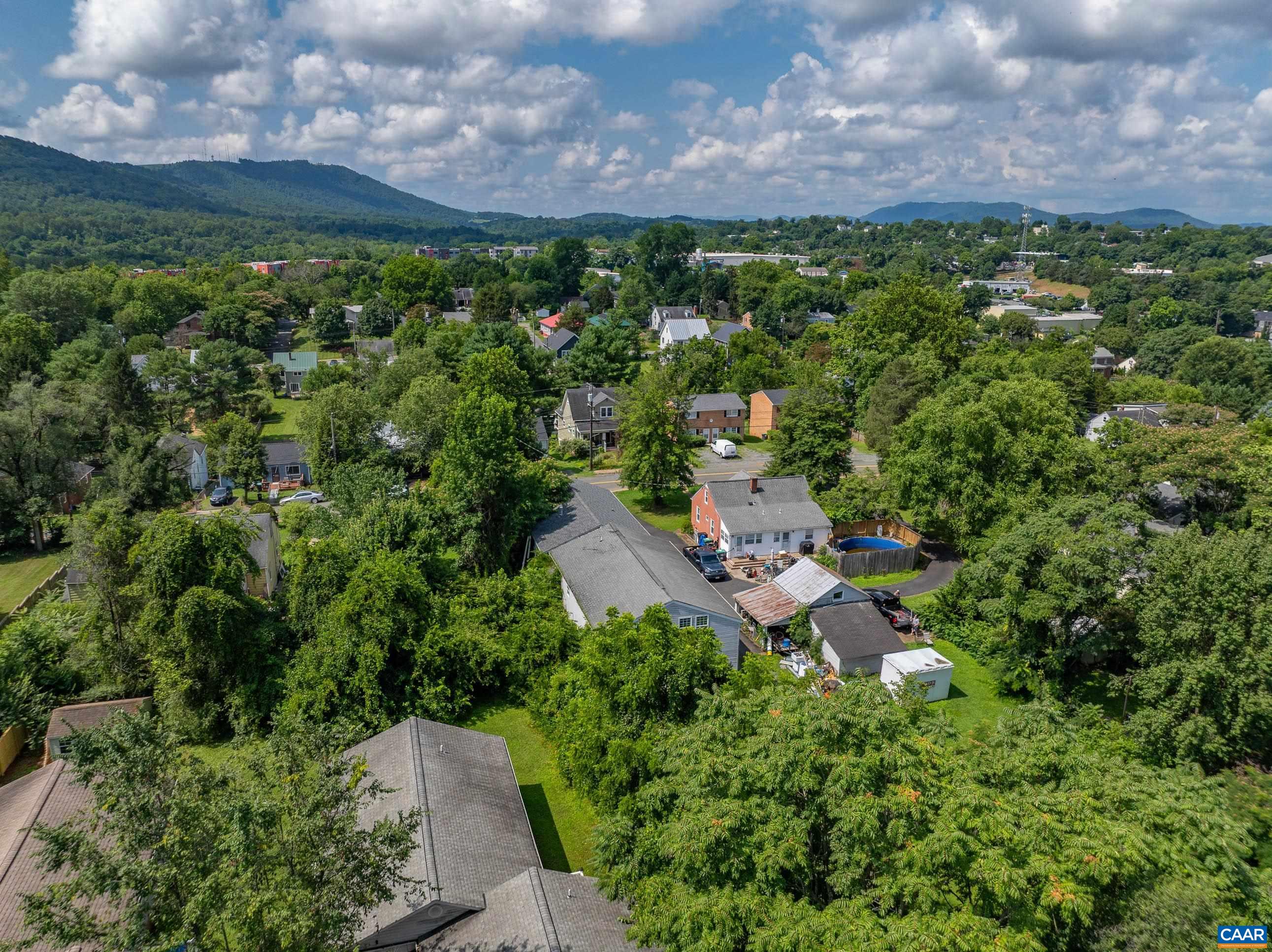 1411 CHESAPEAKE ST, CHARLOTTESVILLE, Virginia 22902, ,Residential,1411 CHESAPEAKE ST,666886 MLS # 666886