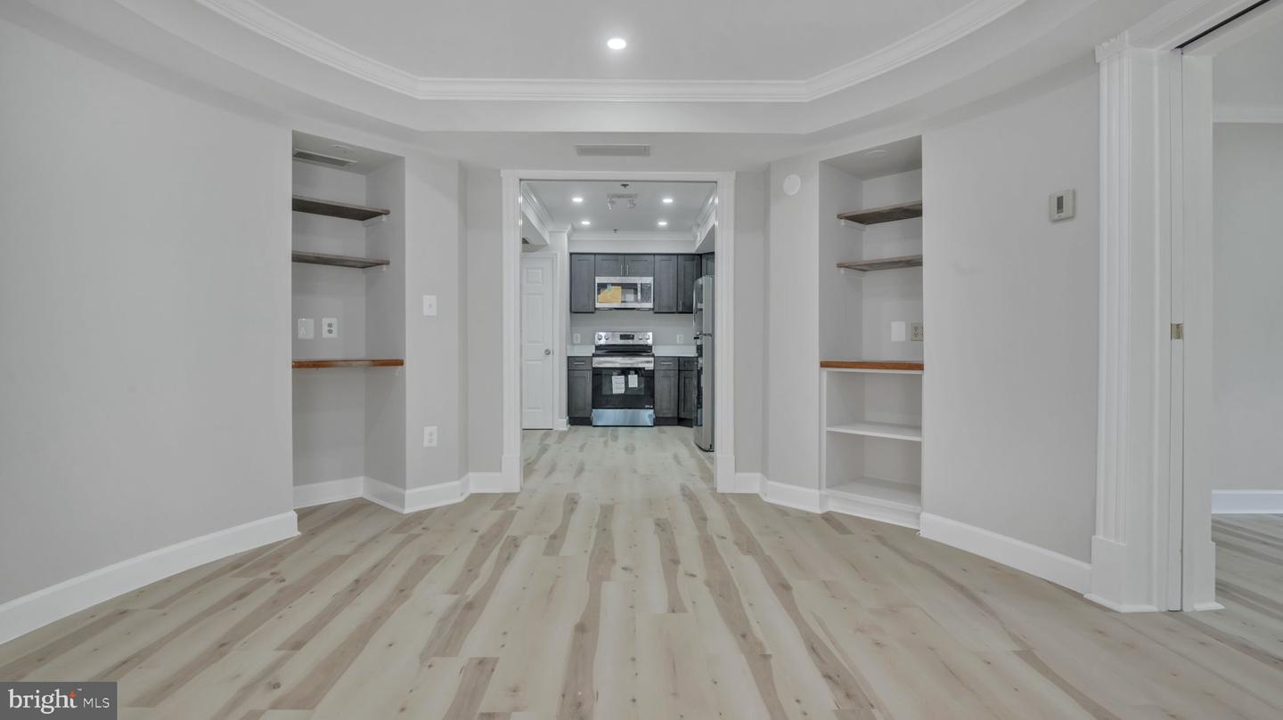 323 8TH ST NE, WASHINGTON, District Of Columbia 20002, ,Land,For sale,323 8TH ST NE,DCDC2211322 MLS # DCDC2211322