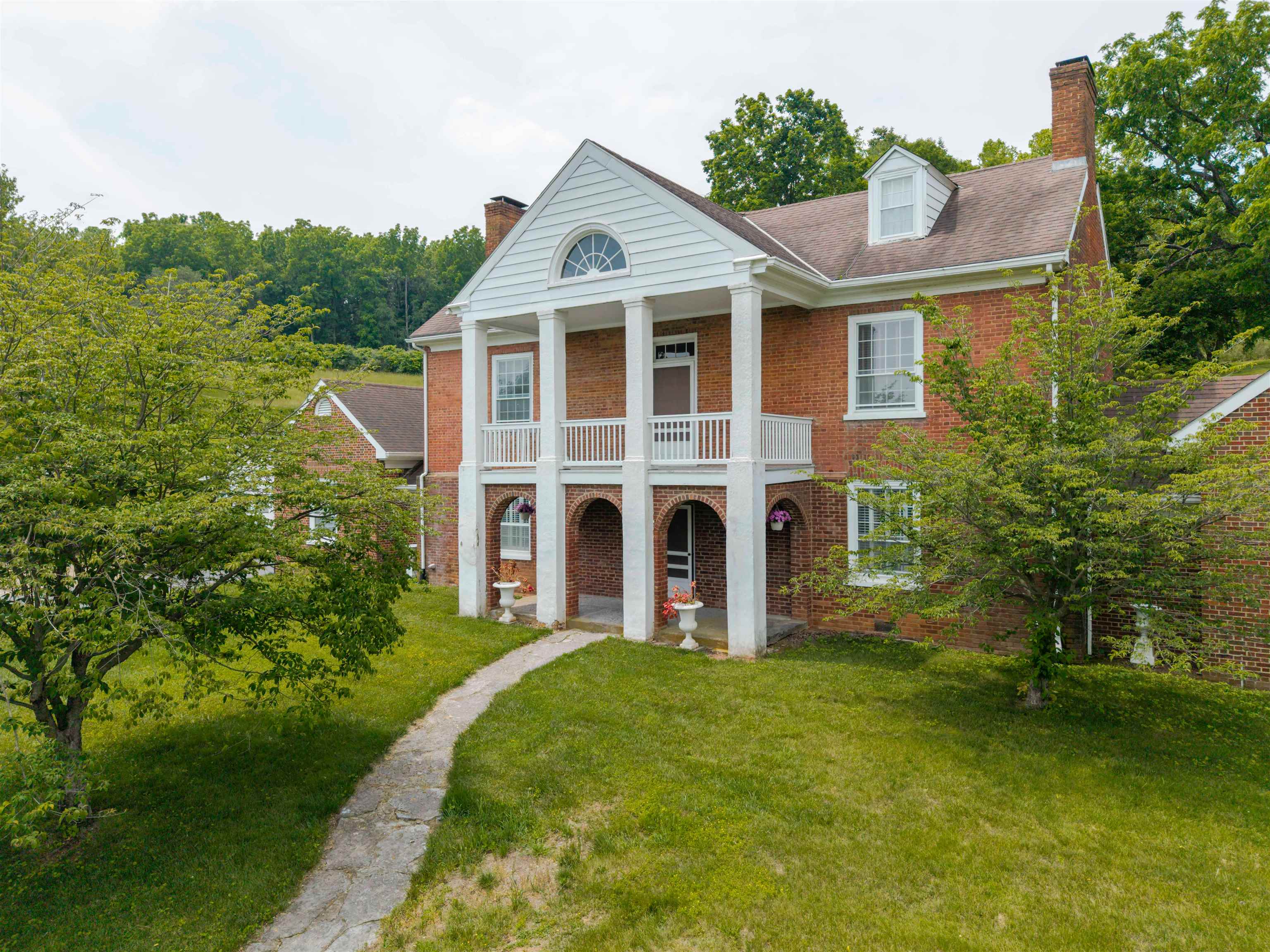 610 NEW HOPE RD, STAUNTON, Virginia 24401, ,Commercial,610 NEW HOPE RD,666957 MLS # 666957