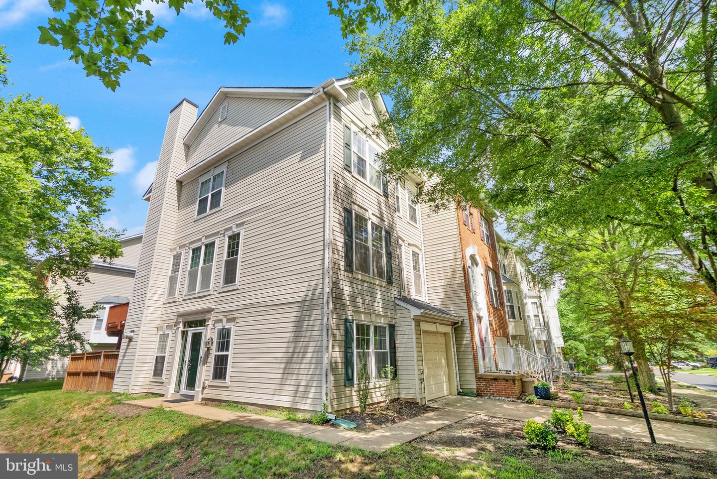 21659 FRAME SQ, BROADLANDS, Virginia 20148, 3 Bedrooms Bedrooms, ,2 BathroomsBathrooms,Residential,For sale,21659 FRAME SQ,VALO2101616 MLS # VALO2101616