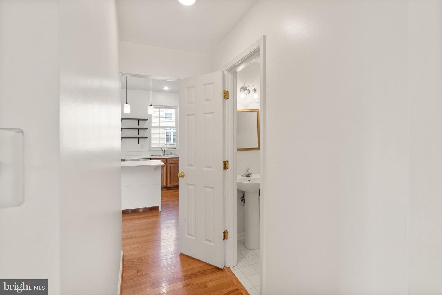 21659 FRAME SQ, BROADLANDS, Virginia 20148, 3 Bedrooms Bedrooms, ,2 BathroomsBathrooms,Residential,For sale,21659 FRAME SQ,VALO2101616 MLS # VALO2101616