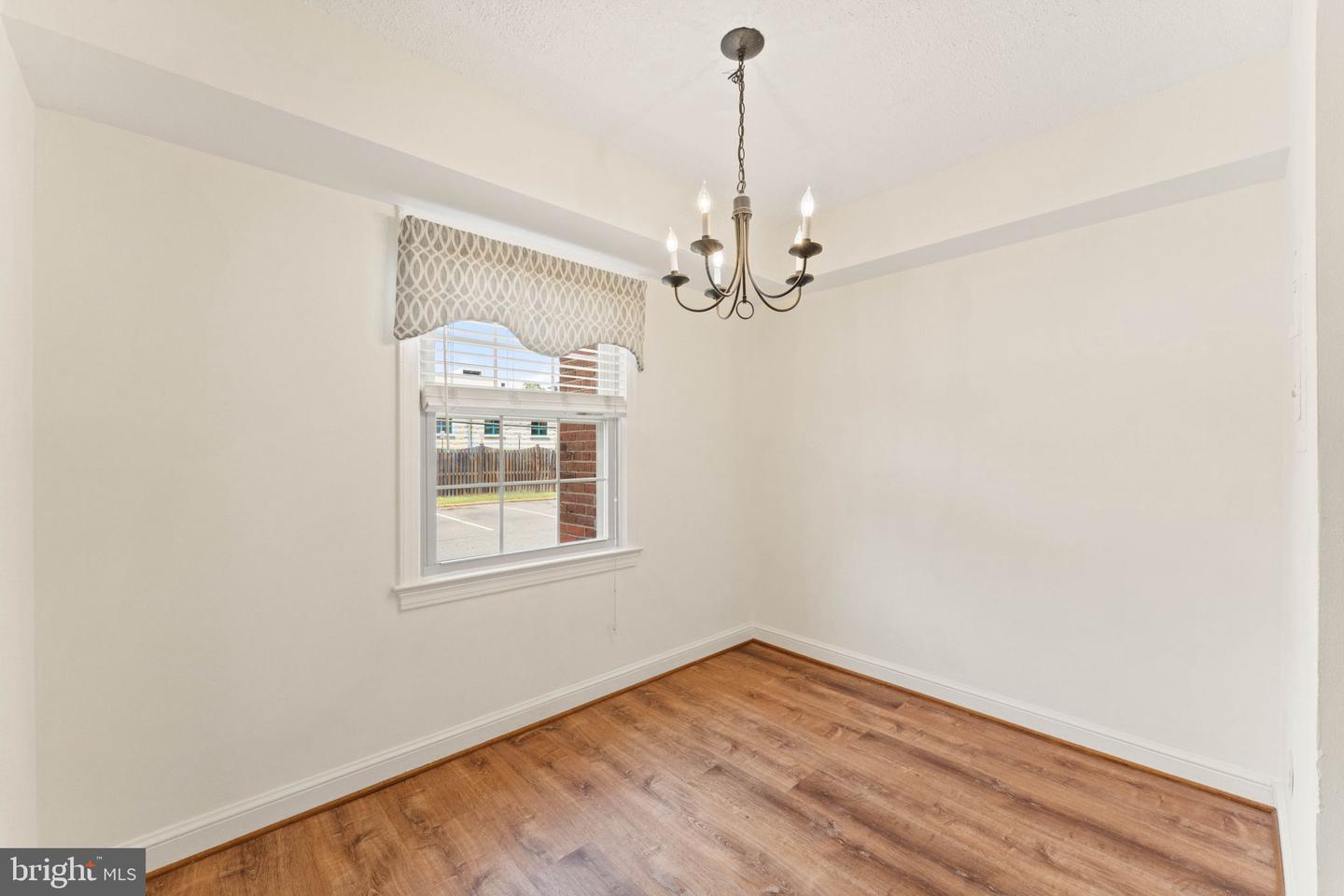 2805 ARLINGTON BLVD #101, ARLINGTON, Virginia 22201, 1 Bedroom Bedrooms, ,1 BathroomBathrooms,Residential,For sale,2805 ARLINGTON BLVD #101,VAAR2060458 MLS # VAAR2060458