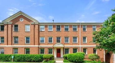 2805 ARLINGTON BLVD #101, ARLINGTON, Virginia 22201, 1 Bedroom Bedrooms, ,1 BathroomBathrooms,Residential,For sale,2805 ARLINGTON BLVD #101,VAAR2060458 MLS # VAAR2060458