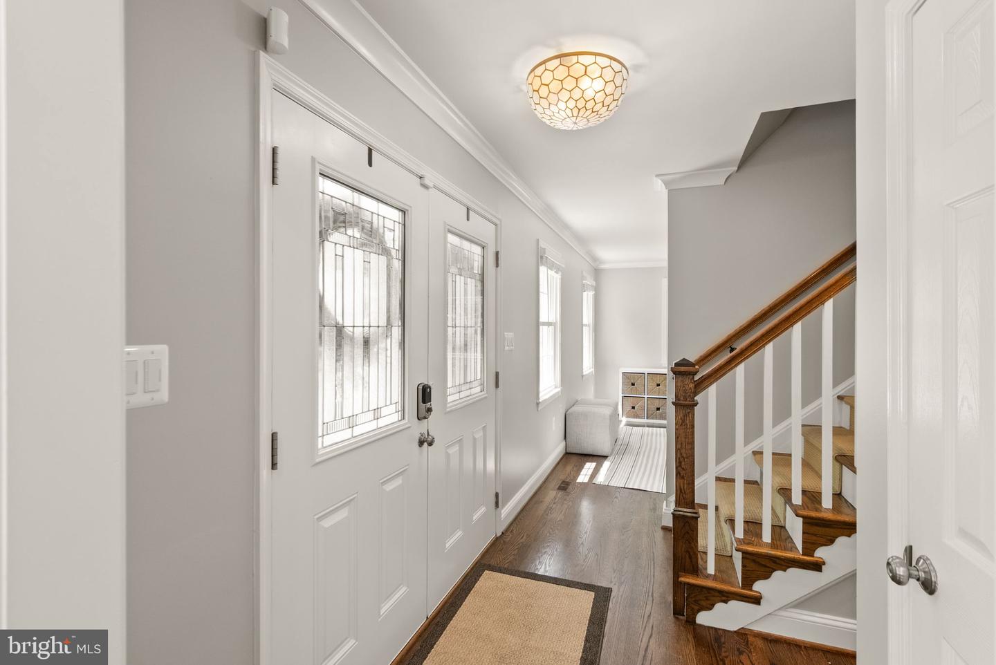 3500 WILLOW GREEN CT, OAKTON, Virginia 22124, 5 Bedrooms Bedrooms, ,3 BathroomsBathrooms,Residential,For sale,3500 WILLOW GREEN CT,VAFX2255130 MLS # VAFX2255130