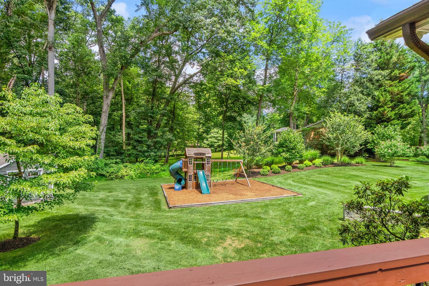 3500 WILLOW GREEN CT, OAKTON, Virginia 22124, 5 Bedrooms Bedrooms, ,3 BathroomsBathrooms,Residential,For sale,3500 WILLOW GREEN CT,VAFX2255130 MLS # VAFX2255130