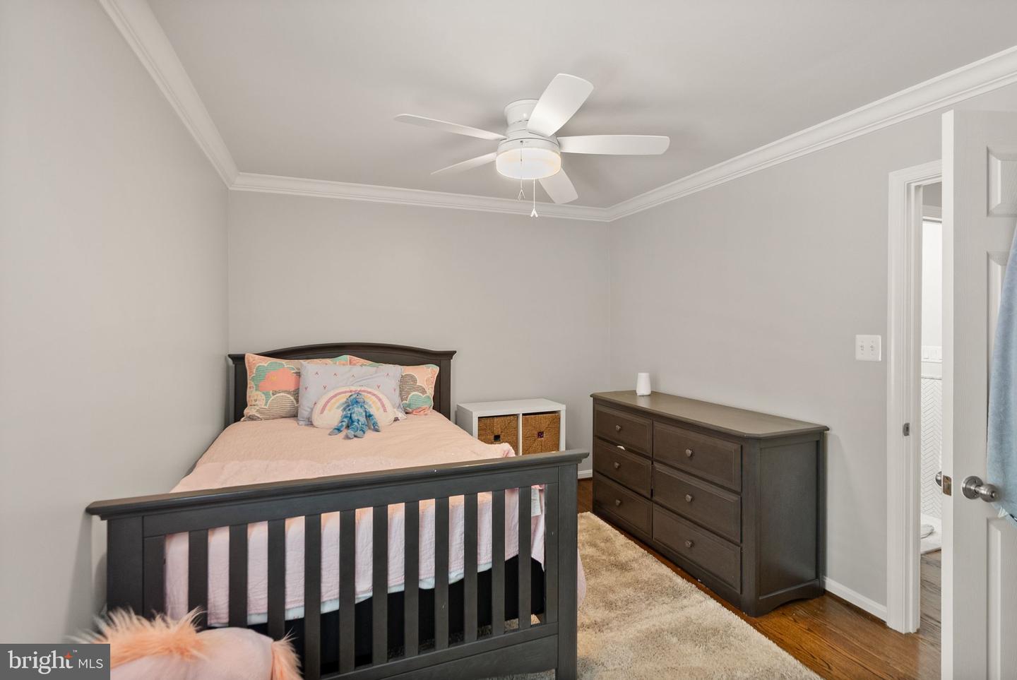 3500 WILLOW GREEN CT, OAKTON, Virginia 22124, 5 Bedrooms Bedrooms, ,3 BathroomsBathrooms,Residential,For sale,3500 WILLOW GREEN CT,VAFX2255130 MLS # VAFX2255130