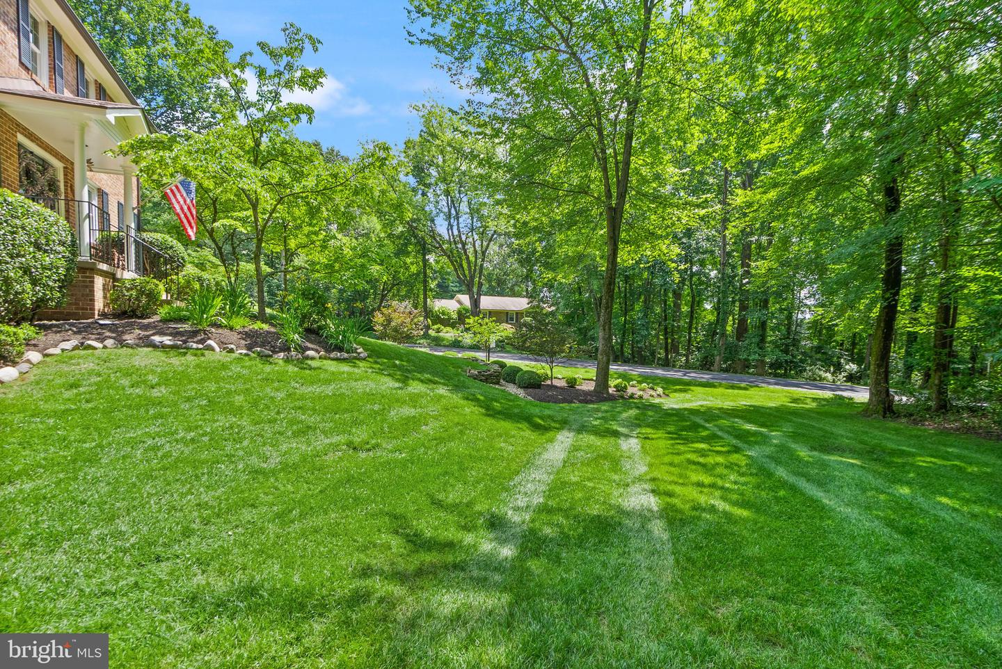 3500 WILLOW GREEN CT, OAKTON, Virginia 22124, 5 Bedrooms Bedrooms, ,3 BathroomsBathrooms,Residential,For sale,3500 WILLOW GREEN CT,VAFX2255130 MLS # VAFX2255130