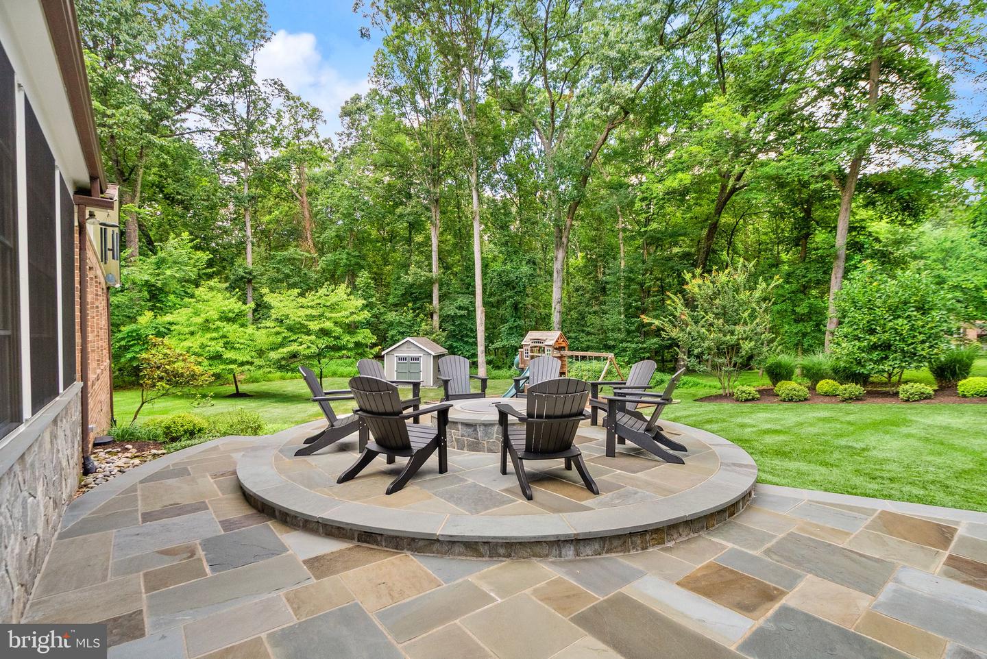 3500 WILLOW GREEN CT, OAKTON, Virginia 22124, 5 Bedrooms Bedrooms, ,3 BathroomsBathrooms,Residential,For sale,3500 WILLOW GREEN CT,VAFX2255130 MLS # VAFX2255130