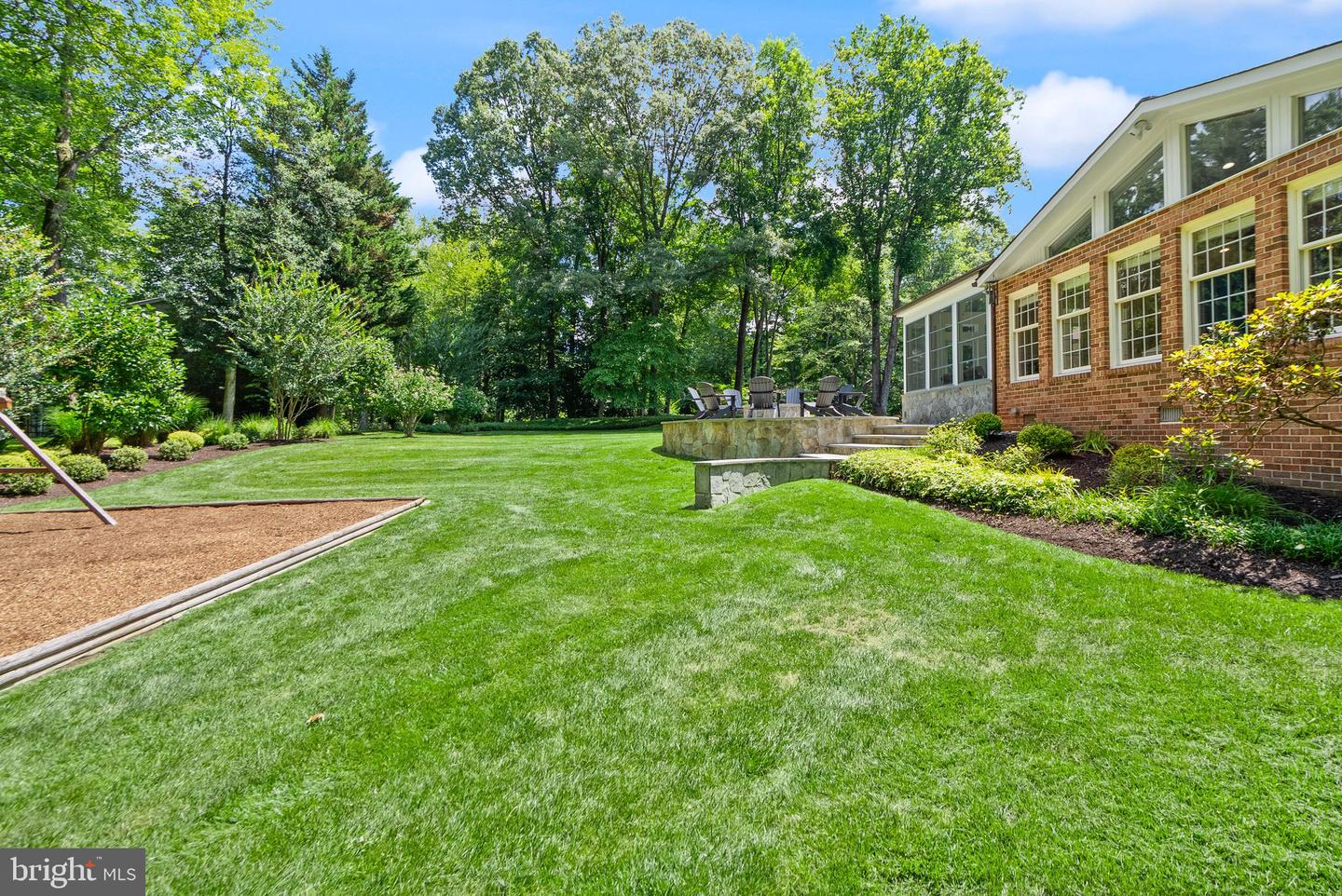 3500 WILLOW GREEN CT, OAKTON, Virginia 22124, 5 Bedrooms Bedrooms, ,3 BathroomsBathrooms,Residential,For sale,3500 WILLOW GREEN CT,VAFX2255130 MLS # VAFX2255130