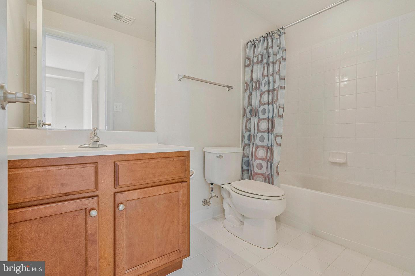 43187 ROSEHAVEN PL, LEESBURG, Virginia 20176, 5 Bedrooms Bedrooms, ,4 BathroomsBathrooms,Residential,For sale,43187 ROSEHAVEN PL,VALO2102142 MLS # VALO2102142