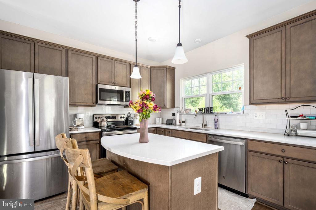 2601 DRAKE LN, FREDERICKSBURG, Virginia 22408, 4 Bedrooms Bedrooms, ,3 BathroomsBathrooms,Residential,2601 DRAKE LN,VASP2034700 MLS # VASP2034700