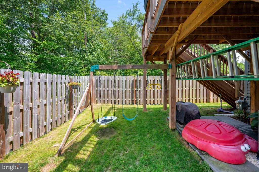 2601 DRAKE LN, FREDERICKSBURG, Virginia 22408, 4 Bedrooms Bedrooms, ,3 BathroomsBathrooms,Residential,2601 DRAKE LN,VASP2034700 MLS # VASP2034700