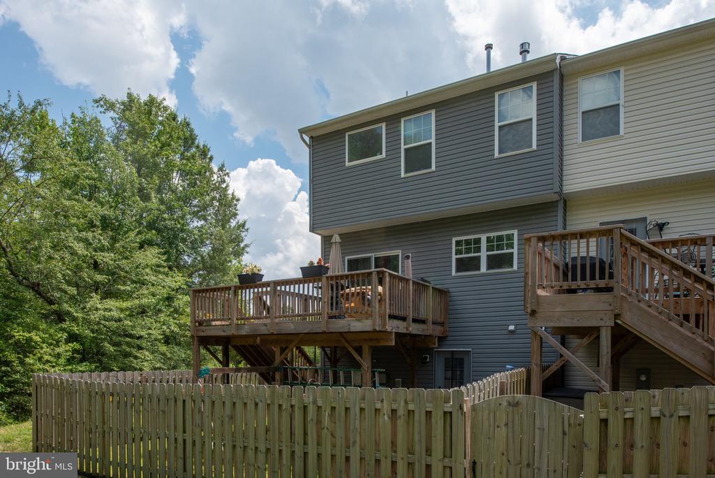 2601 DRAKE LN, FREDERICKSBURG, Virginia 22408, 4 Bedrooms Bedrooms, ,3 BathroomsBathrooms,Residential,2601 DRAKE LN,VASP2034700 MLS # VASP2034700