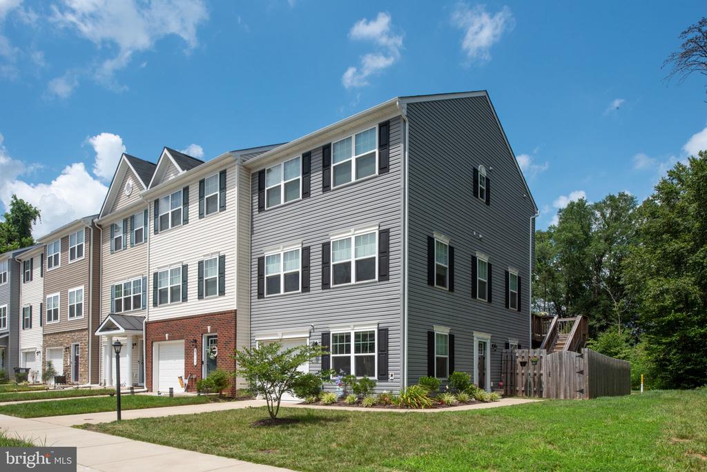 2601 DRAKE LN, FREDERICKSBURG, Virginia 22408, 4 Bedrooms Bedrooms, ,3 BathroomsBathrooms,Residential,2601 DRAKE LN,VASP2034700 MLS # VASP2034700