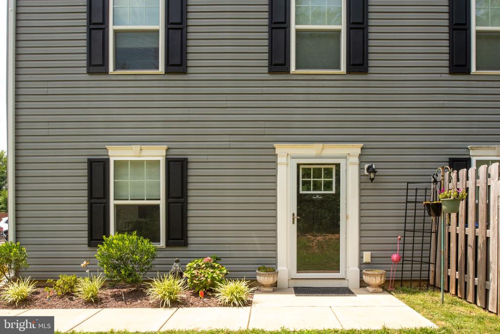 2601 DRAKE LN, FREDERICKSBURG, Virginia 22408, 4 Bedrooms Bedrooms, ,3 BathroomsBathrooms,Residential,2601 DRAKE LN,VASP2034700 MLS # VASP2034700