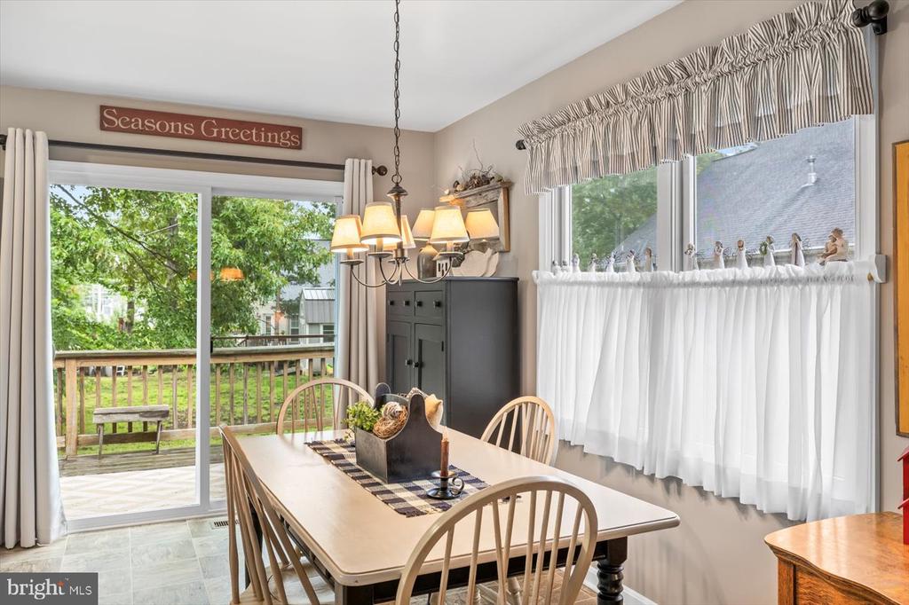 102 YORKTOWN BLVD, LOCUST GROVE, Virginia 22508, 3 Bedrooms Bedrooms, ,2 BathroomsBathrooms,Residential,102 YORKTOWN BLVD,VAOR2010242 MLS # VAOR2010242