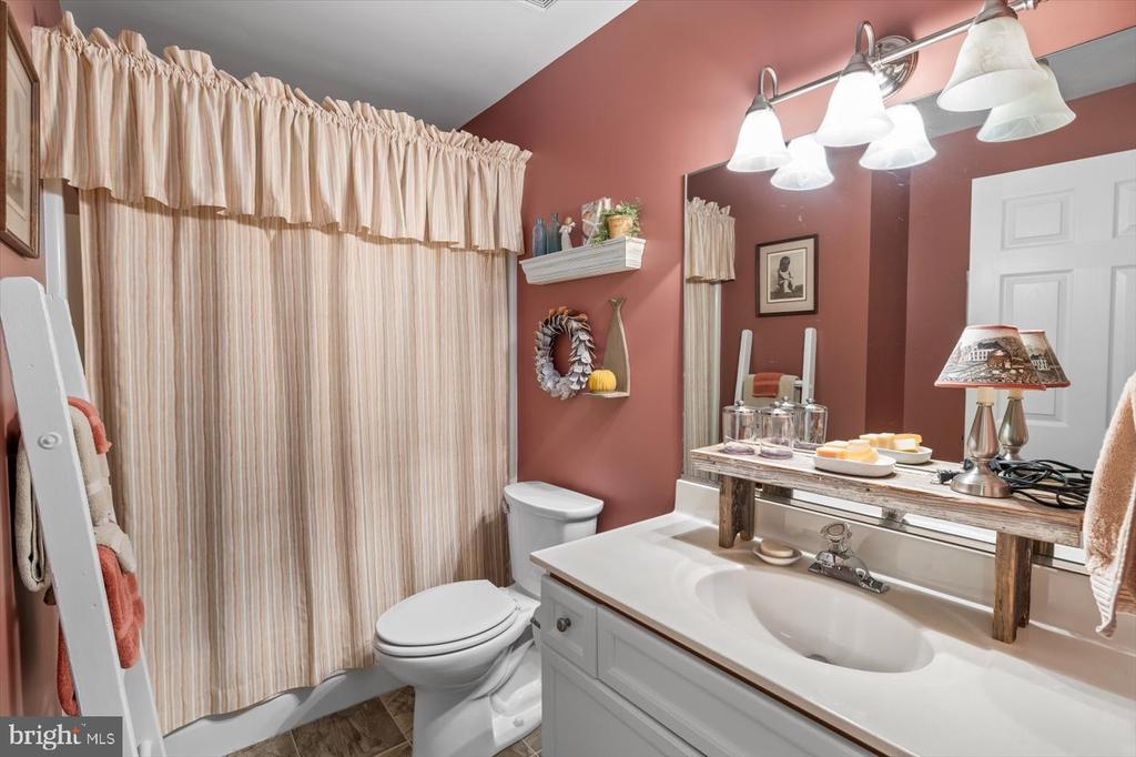 102 YORKTOWN BLVD, LOCUST GROVE, Virginia 22508, 3 Bedrooms Bedrooms, ,2 BathroomsBathrooms,Residential,102 YORKTOWN BLVD,VAOR2010242 MLS # VAOR2010242