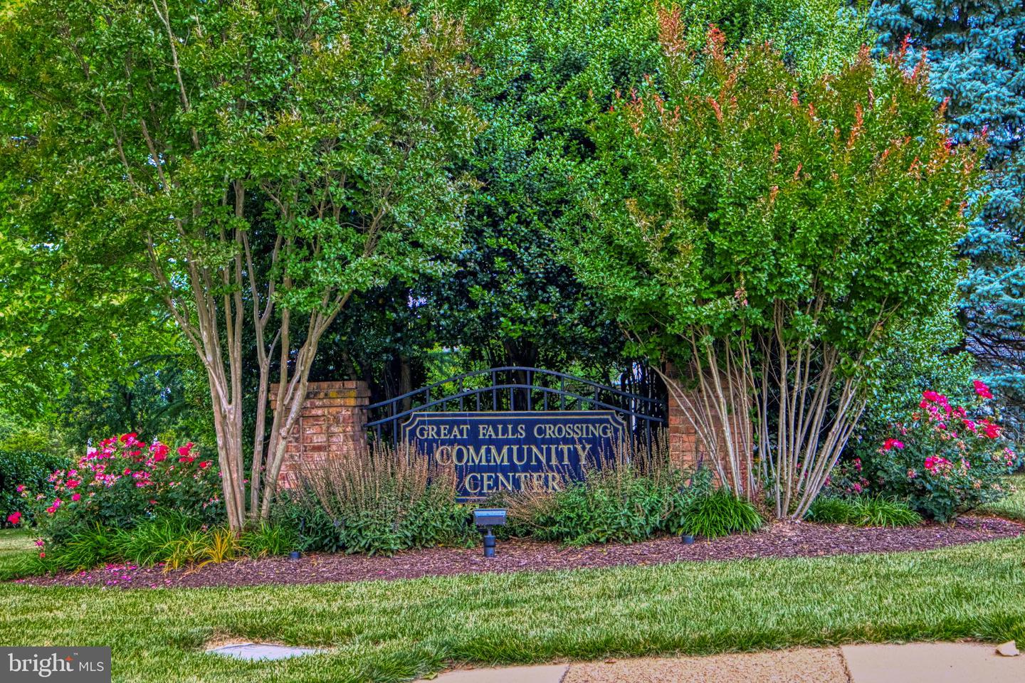 1309 MURRAY DOWNS WAY, RESTON, Virginia 20194, 4 Bedrooms Bedrooms, ,3 BathroomsBathrooms,Residential,For sale,1309 MURRAY DOWNS WAY,VAFX2255536 MLS # VAFX2255536
