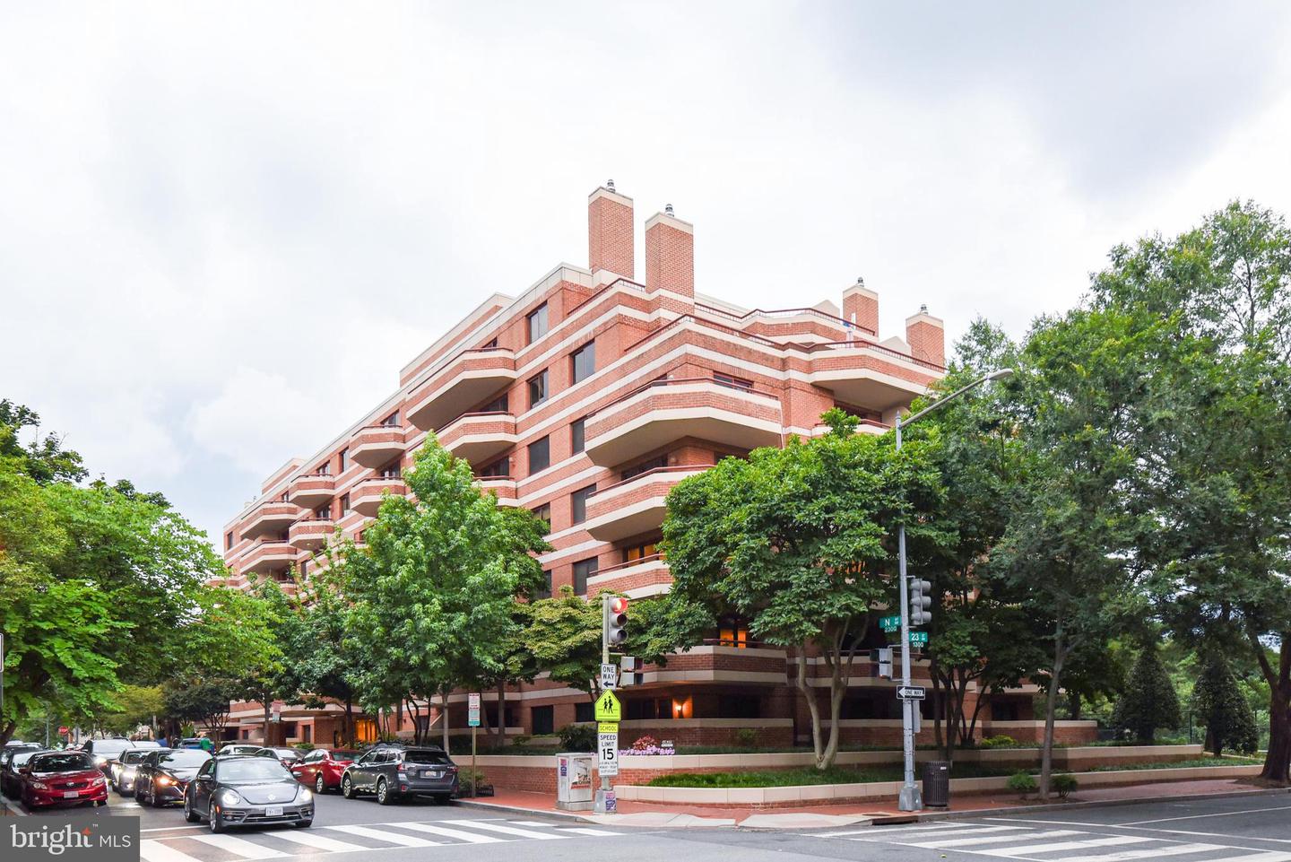 2301 N ST NW #312, WASHINGTON, District Of Columbia 20037, 1 Bedroom Bedrooms, ,1 BathroomBathrooms,Residential,For sale,2301 N ST NW #312,DCDC2210654 MLS # DCDC2210654