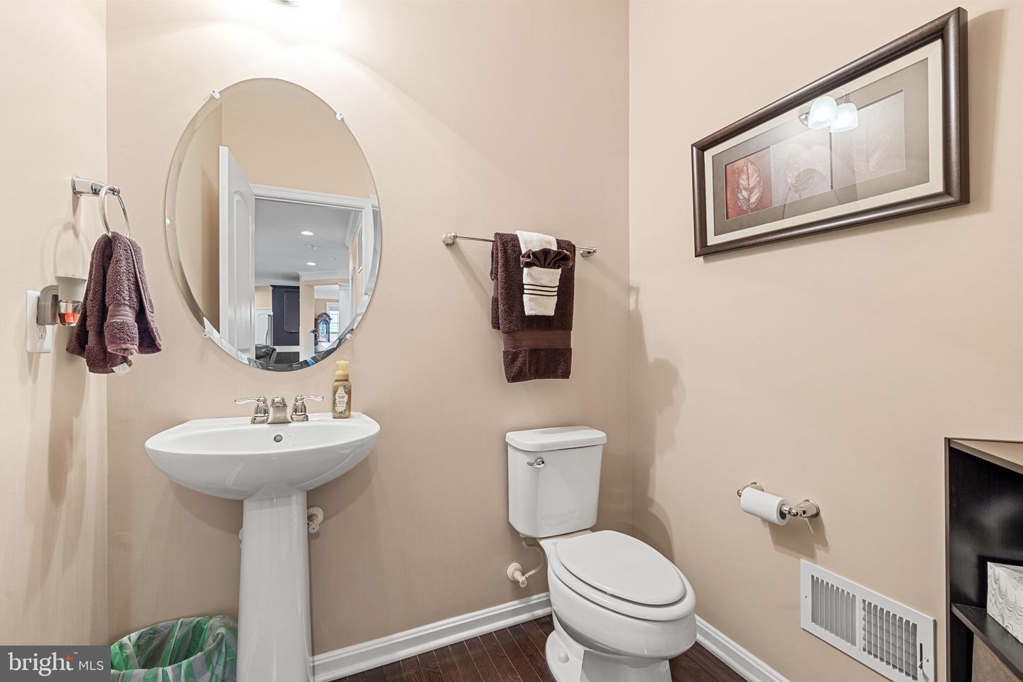 5696 LIBERTY MANOR CIR, WOODBRIDGE, Virginia 22193, 4 Bedrooms Bedrooms, ,2 BathroomsBathrooms,Residential,For sale,5696 LIBERTY MANOR CIR,VAPW2099490 MLS # VAPW2099490