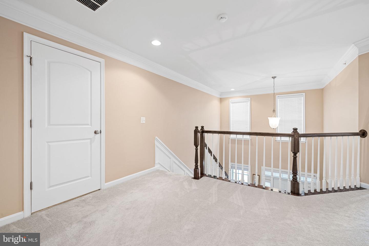 5696 LIBERTY MANOR CIR, WOODBRIDGE, Virginia 22193, 4 Bedrooms Bedrooms, ,2 BathroomsBathrooms,Residential,For sale,5696 LIBERTY MANOR CIR,VAPW2099490 MLS # VAPW2099490