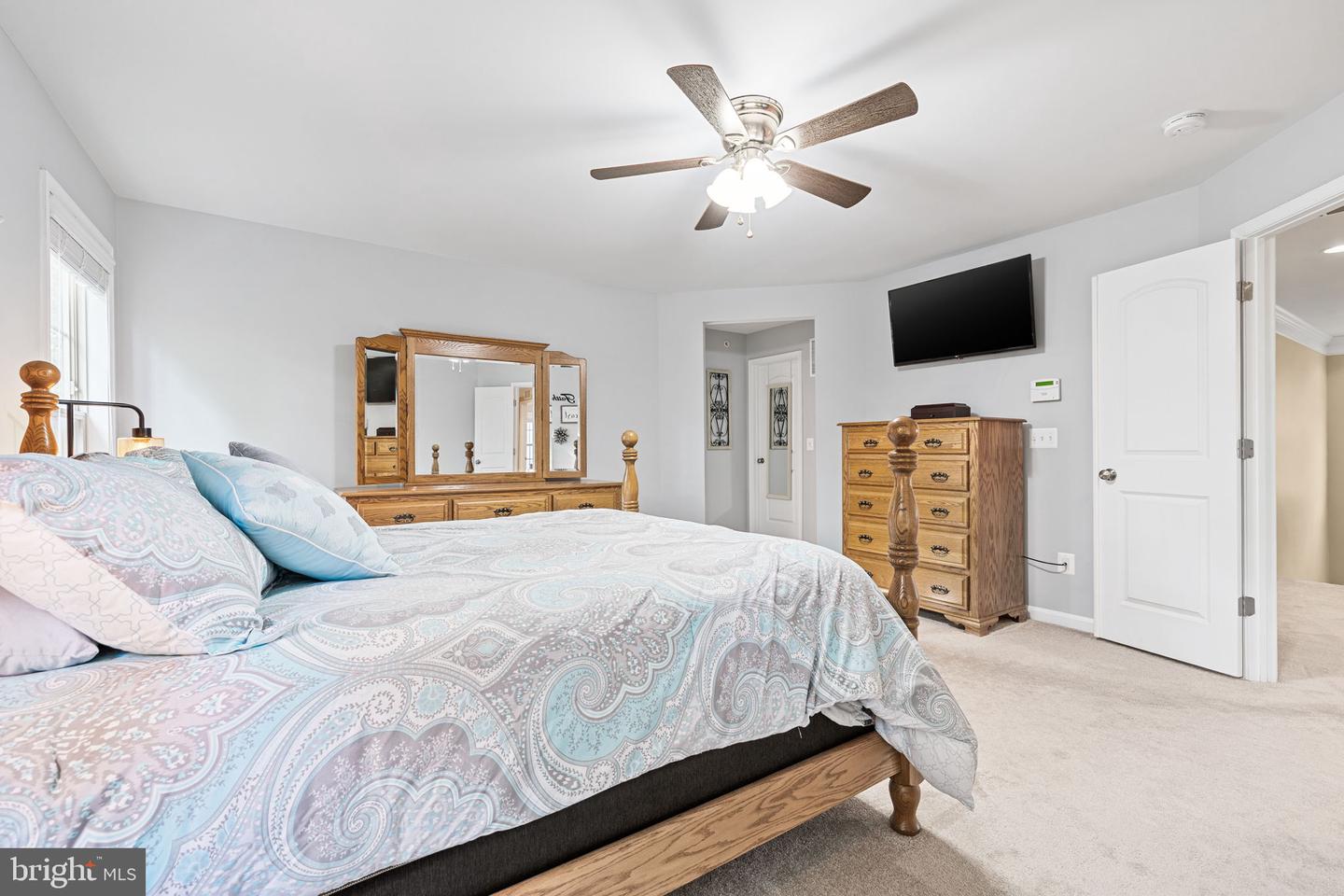 5696 LIBERTY MANOR CIR, WOODBRIDGE, Virginia 22193, 4 Bedrooms Bedrooms, ,2 BathroomsBathrooms,Residential,For sale,5696 LIBERTY MANOR CIR,VAPW2099490 MLS # VAPW2099490