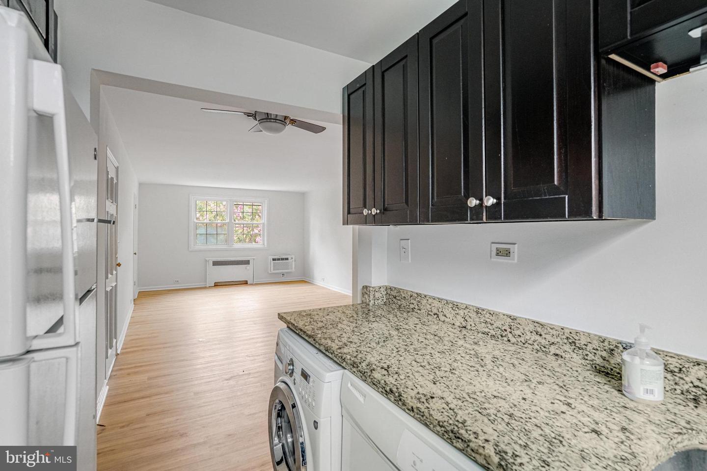 105 N GEORGE MASON DR N #105-2, ARLINGTON, Virginia 22203, 2 Bedrooms Bedrooms, ,1 BathroomBathrooms,Residential,For sale,105 N GEORGE MASON DR N #105-2,VAAR2061060 MLS # VAAR2061060