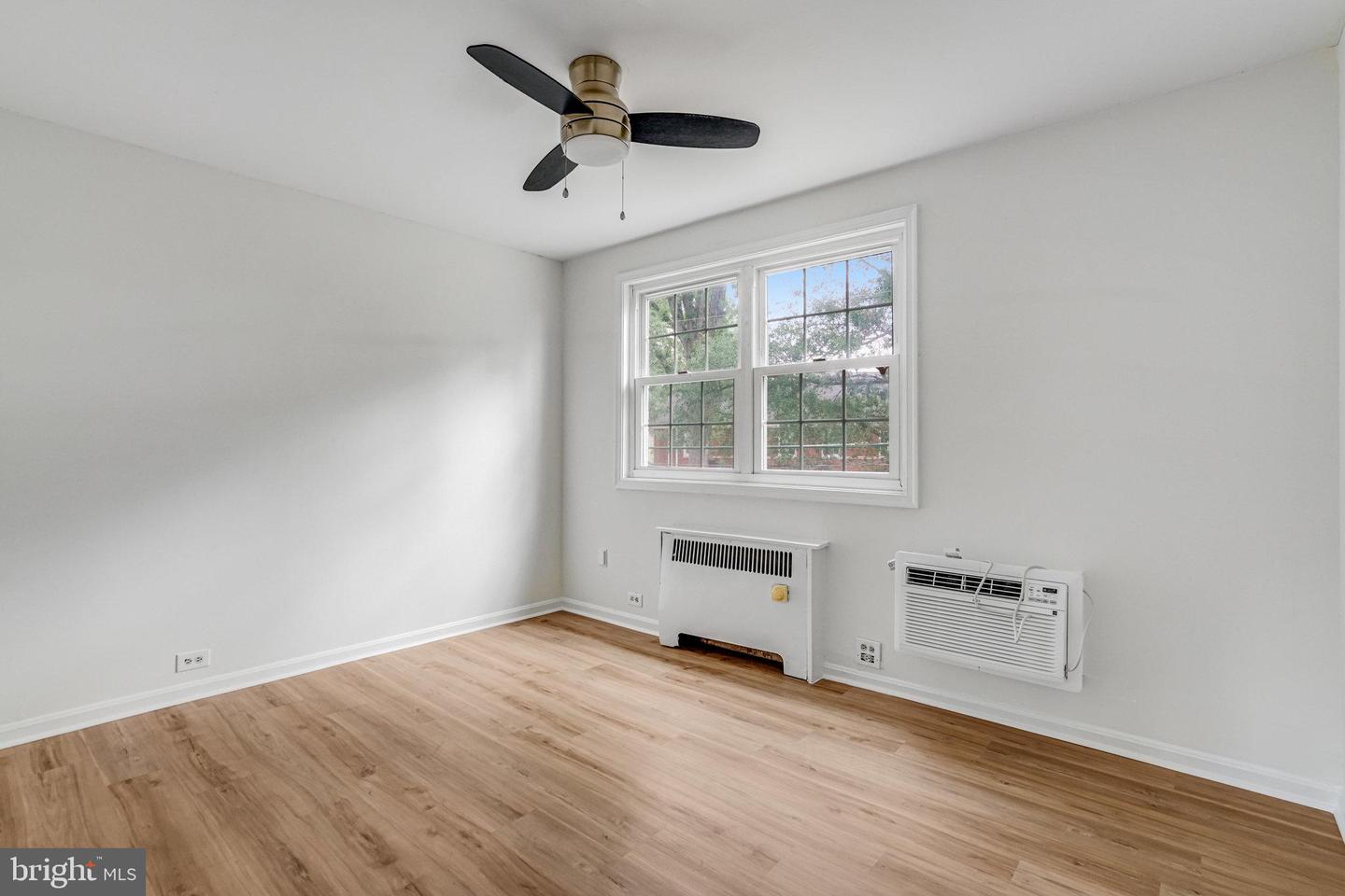 105 N GEORGE MASON DR N #105-2, ARLINGTON, Virginia 22203, 2 Bedrooms Bedrooms, ,1 BathroomBathrooms,Residential,For sale,105 N GEORGE MASON DR N #105-2,VAAR2061060 MLS # VAAR2061060