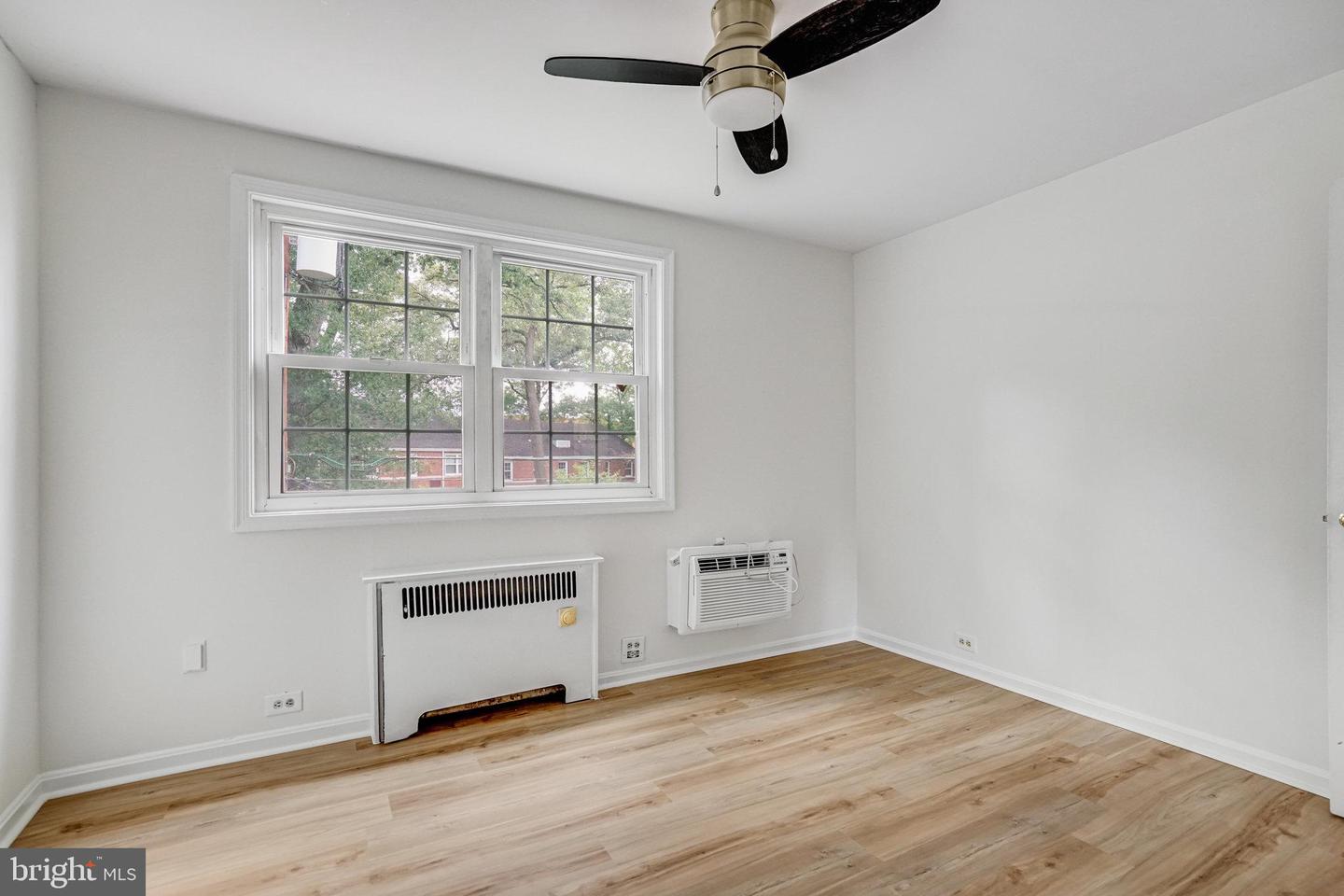 105 N GEORGE MASON DR N #105-2, ARLINGTON, Virginia 22203, 2 Bedrooms Bedrooms, ,1 BathroomBathrooms,Residential,For sale,105 N GEORGE MASON DR N #105-2,VAAR2061060 MLS # VAAR2061060