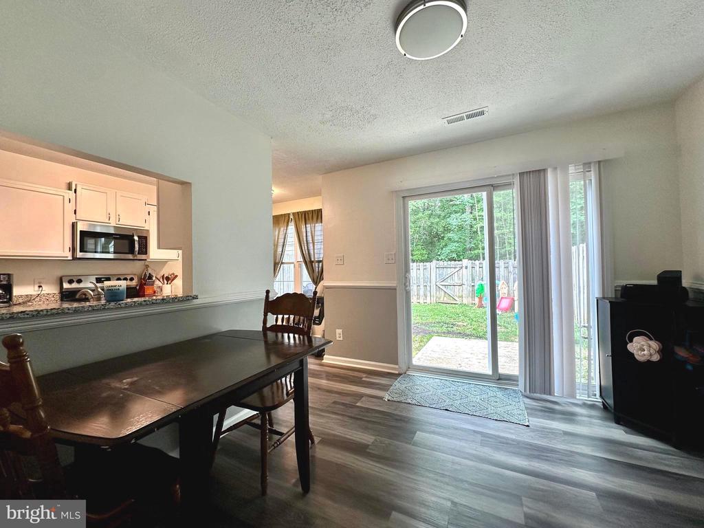 11215 SALEM VILLAGE DR, FREDERICKSBURG, Virginia 22407, 2 Bedrooms Bedrooms, ,2 BathroomsBathrooms,Residential,VILLAGESS OF SAL,11215 SALEM VILLAGE DR,VASP2034806 MLS # VASP2034806