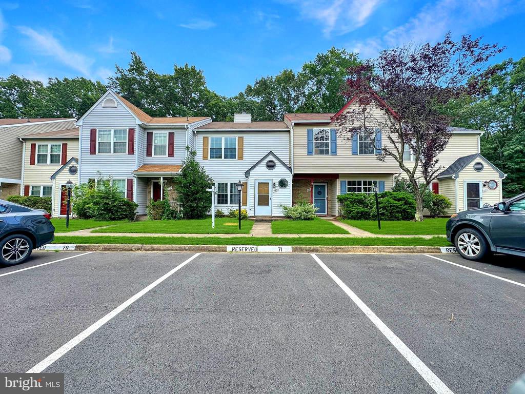 11215 SALEM VILLAGE DR, FREDERICKSBURG, Virginia 22407, 2 Bedrooms Bedrooms, ,2 BathroomsBathrooms,Residential,VILLAGESS OF SAL,11215 SALEM VILLAGE DR,VASP2034806 MLS # VASP2034806