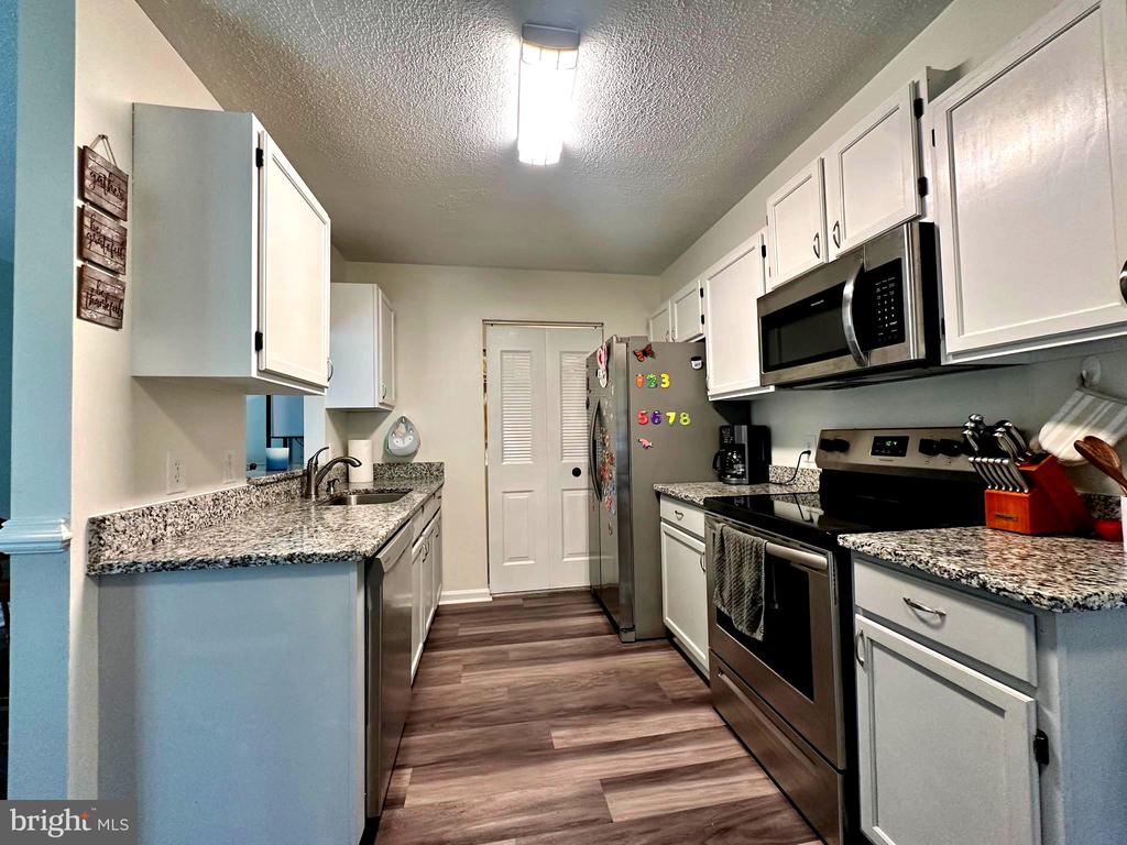 11215 SALEM VILLAGE DR, FREDERICKSBURG, Virginia 22407, 2 Bedrooms Bedrooms, ,2 BathroomsBathrooms,Residential,VILLAGESS OF SAL,11215 SALEM VILLAGE DR,VASP2034806 MLS # VASP2034806