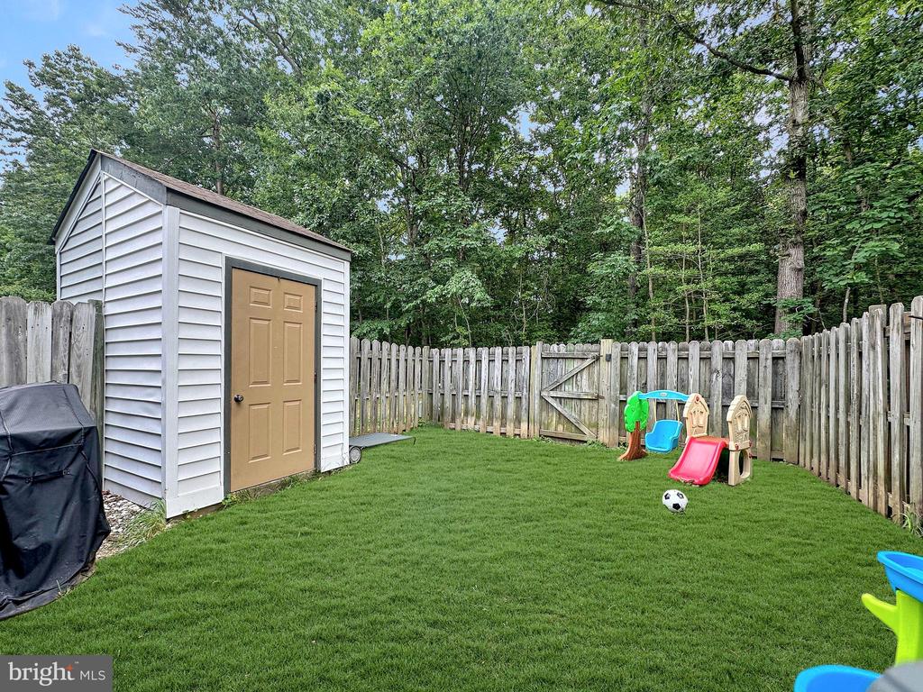 11215 SALEM VILLAGE DR, FREDERICKSBURG, Virginia 22407, 2 Bedrooms Bedrooms, ,2 BathroomsBathrooms,Residential,VILLAGESS OF SAL,11215 SALEM VILLAGE DR,VASP2034806 MLS # VASP2034806