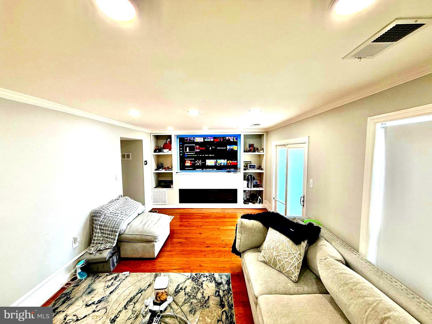 218 STEVENSON SQ, ALEXANDRIA, Virginia 22304, 4 Bedrooms Bedrooms, ,2 BathroomsBathrooms,Residential,For sale,218 STEVENSON SQ,VAAX2047644 MLS # VAAX2047644