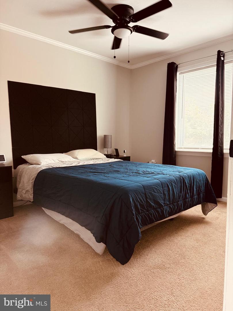 218 STEVENSON SQ, ALEXANDRIA, Virginia 22304, 4 Bedrooms Bedrooms, ,2 BathroomsBathrooms,Residential,For sale,218 STEVENSON SQ,VAAX2047644 MLS # VAAX2047644