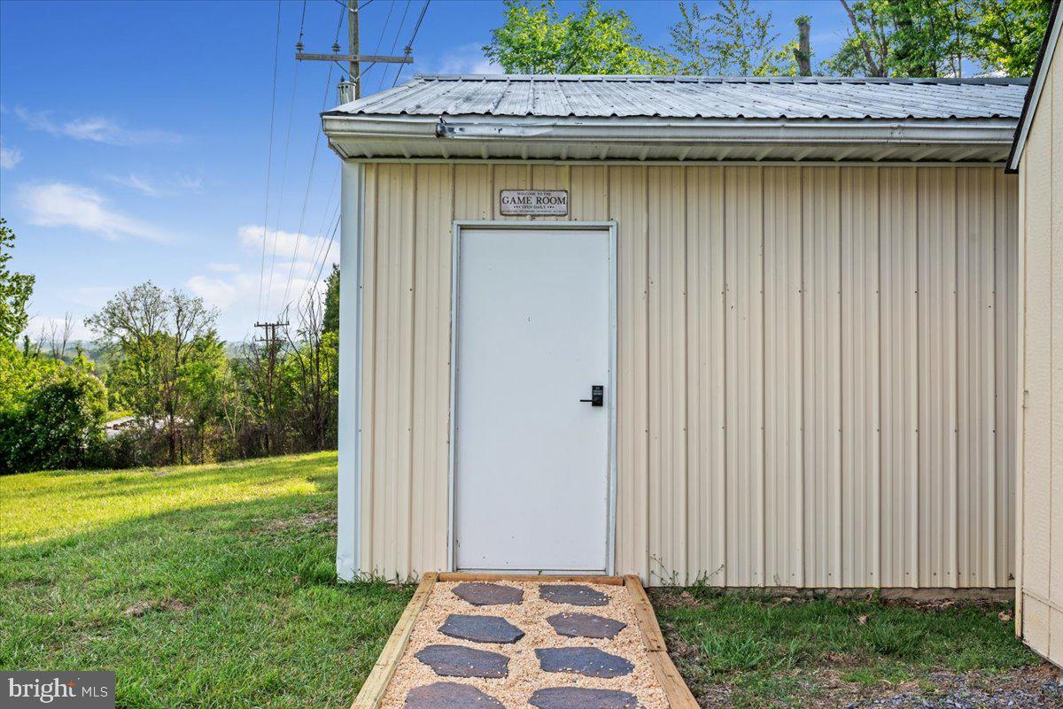 5793 US HWY 340N, RILEYVILLE, Virginia 22650, 3 Bedrooms Bedrooms, ,1 BathroomBathrooms,Residential,For sale,5793 US HWY 340N,VAPA2005150 MLS # VAPA2005150