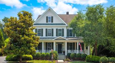 13674 SYLVAN BLUFF DR, LEESBURG, Virginia 20176, 5 Bedrooms Bedrooms, ,4 BathroomsBathrooms,Residential,For sale,13674 SYLVAN BLUFF DR,VALO2102656 MLS # VALO2102656