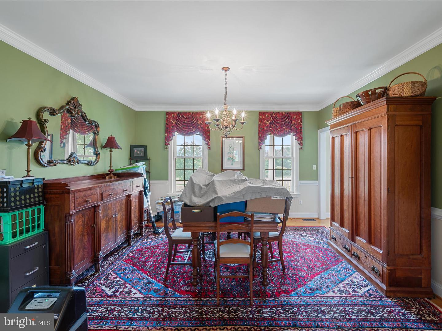 111 SOLDIERS LN, BERRYVILLE, Virginia 22611, 6 Bedrooms Bedrooms, ,4 BathroomsBathrooms,Residential,For sale,111 SOLDIERS LN,VACL2003924 MLS # VACL2003924