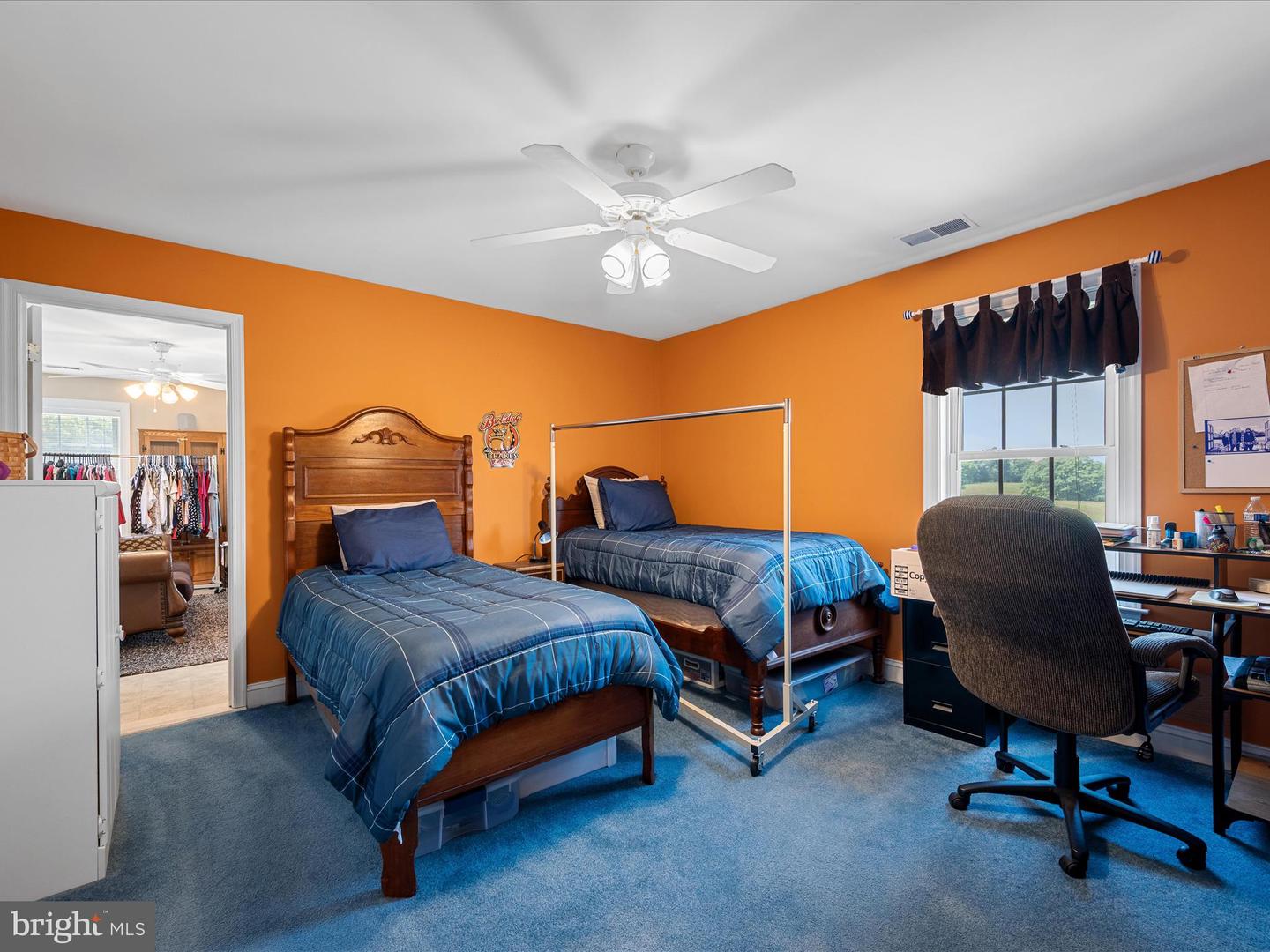 111 SOLDIERS LN, BERRYVILLE, Virginia 22611, 6 Bedrooms Bedrooms, ,4 BathroomsBathrooms,Residential,For sale,111 SOLDIERS LN,VACL2003924 MLS # VACL2003924