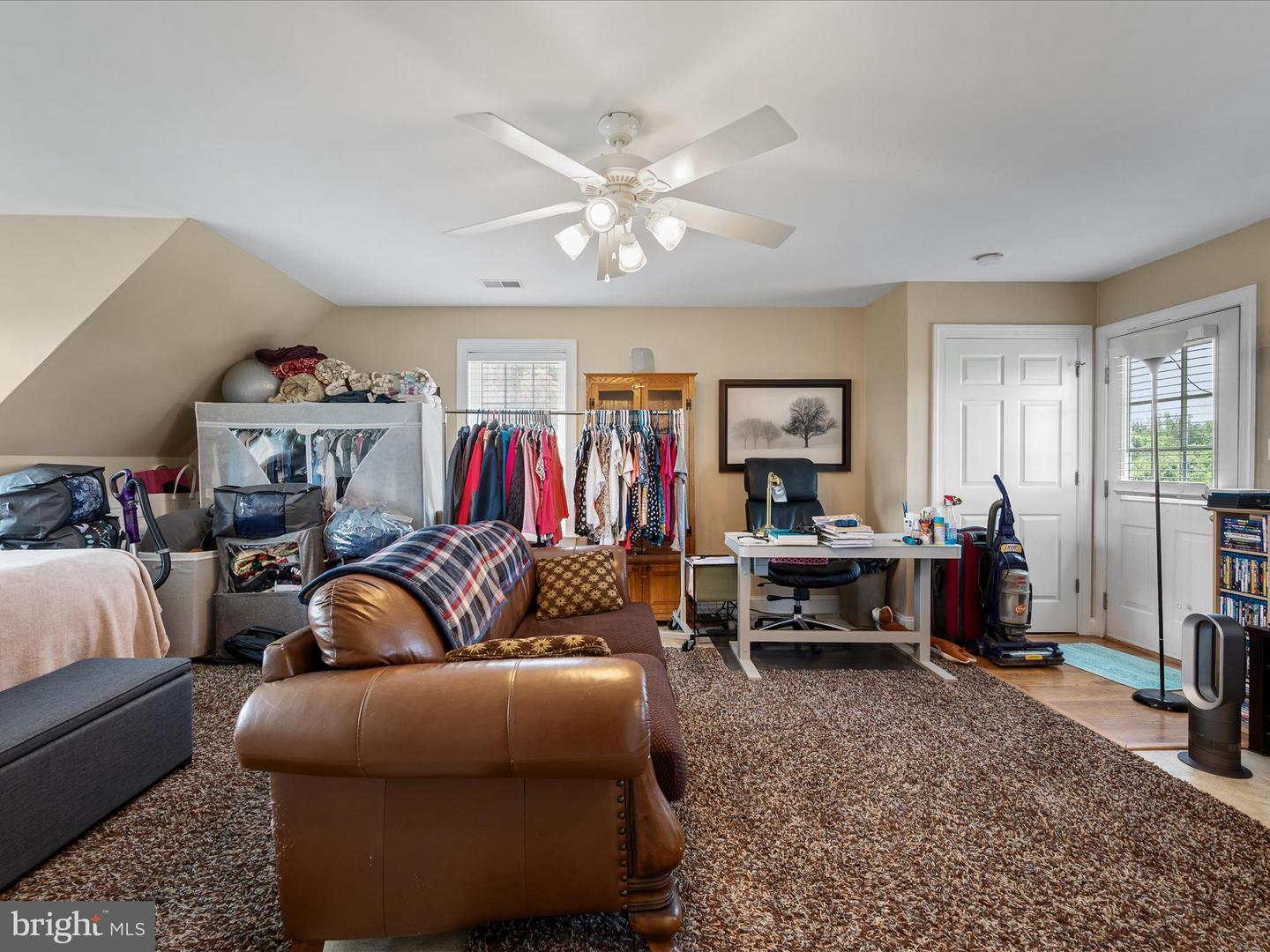 111 SOLDIERS LN, BERRYVILLE, Virginia 22611, 6 Bedrooms Bedrooms, ,4 BathroomsBathrooms,Residential,For sale,111 SOLDIERS LN,VACL2003924 MLS # VACL2003924