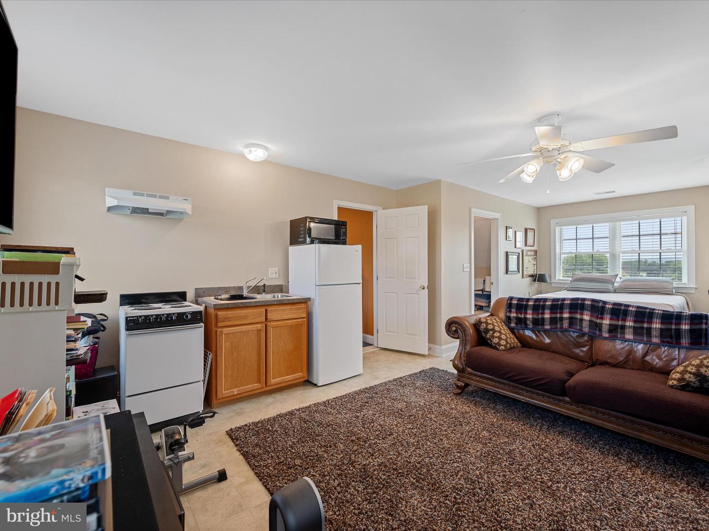 111 SOLDIERS LN, BERRYVILLE, Virginia 22611, 6 Bedrooms Bedrooms, ,4 BathroomsBathrooms,Residential,For sale,111 SOLDIERS LN,VACL2003924 MLS # VACL2003924