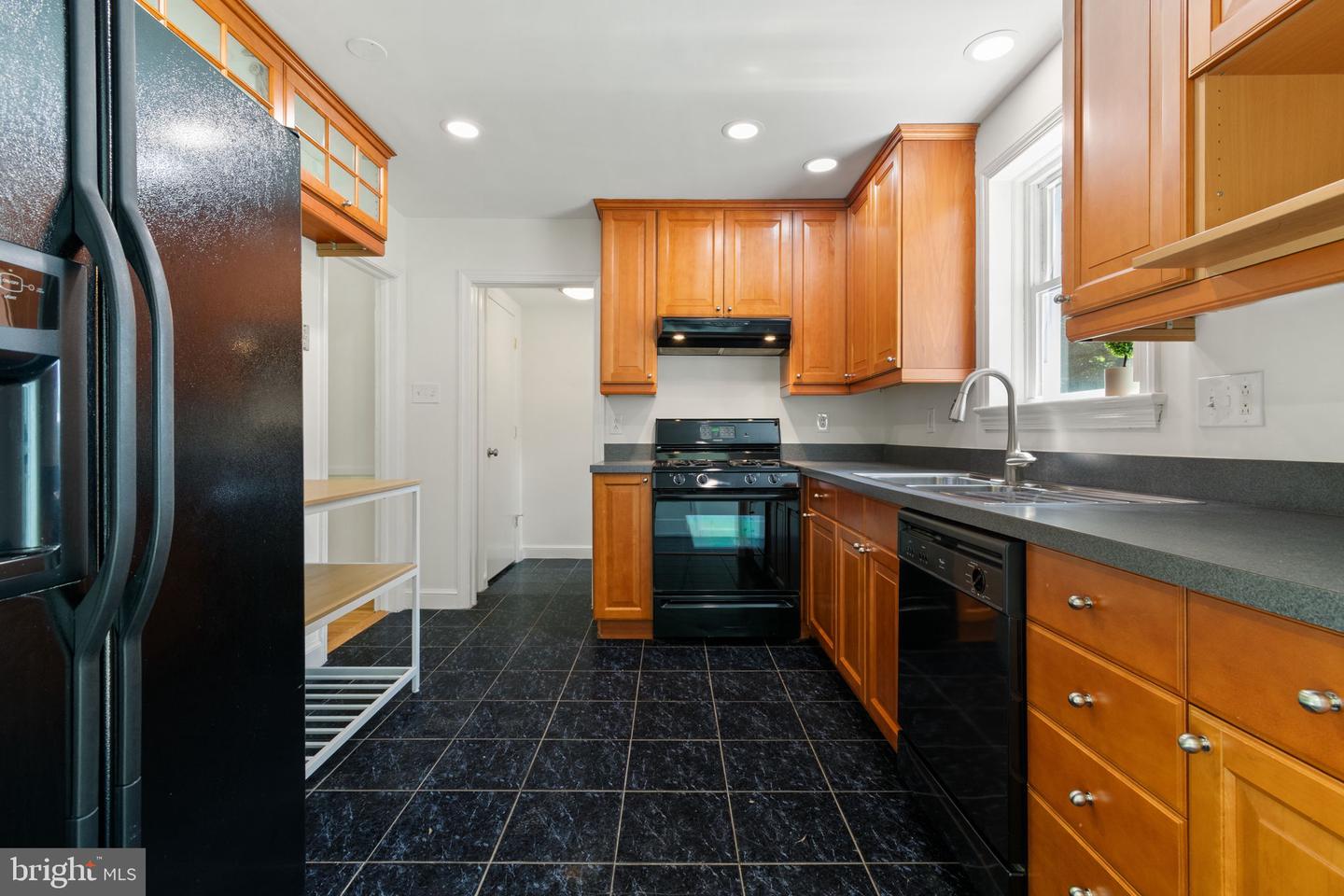 6315 OLD DOMINION DR, MCLEAN, Virginia 22101, 3 Bedrooms Bedrooms, ,1 BathroomBathrooms,Residential,For sale,6315 OLD DOMINION DR,VAFX2256470 MLS # VAFX2256470