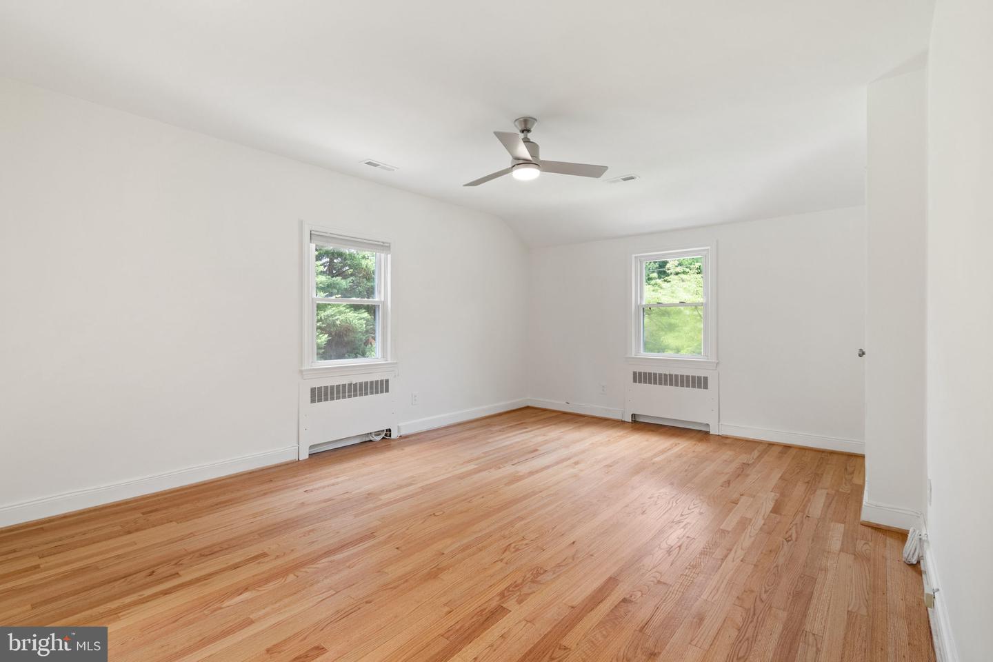 6315 OLD DOMINION DR, MCLEAN, Virginia 22101, 3 Bedrooms Bedrooms, ,1 BathroomBathrooms,Residential,For sale,6315 OLD DOMINION DR,VAFX2256470 MLS # VAFX2256470