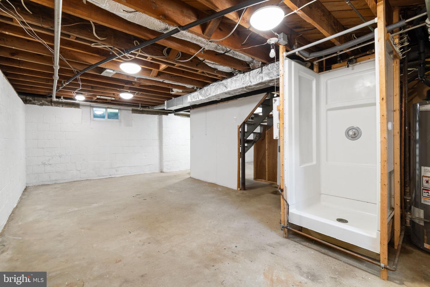 6315 OLD DOMINION DR, MCLEAN, Virginia 22101, 3 Bedrooms Bedrooms, ,1 BathroomBathrooms,Residential,For sale,6315 OLD DOMINION DR,VAFX2256470 MLS # VAFX2256470