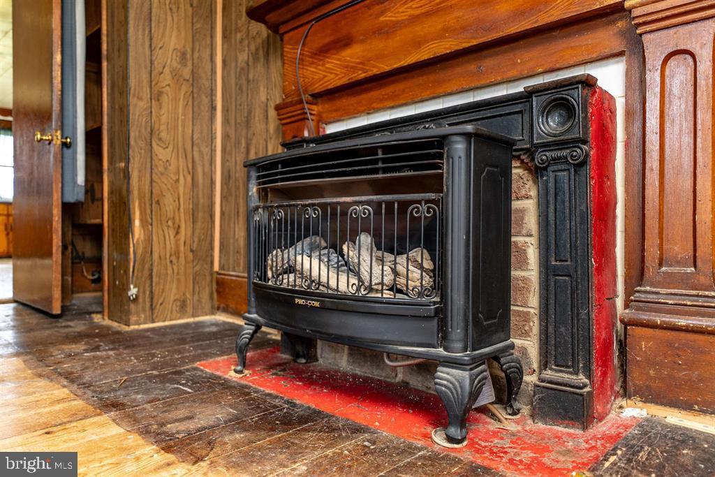 2199 BARRENRIDGE RD, STAUNTON, Virginia 24401, 4 Bedrooms Bedrooms, ,1 BathroomBathrooms,Residential,For sale,2199 BARRENRIDGE RD,VAAG2002634 MLS # VAAG2002634