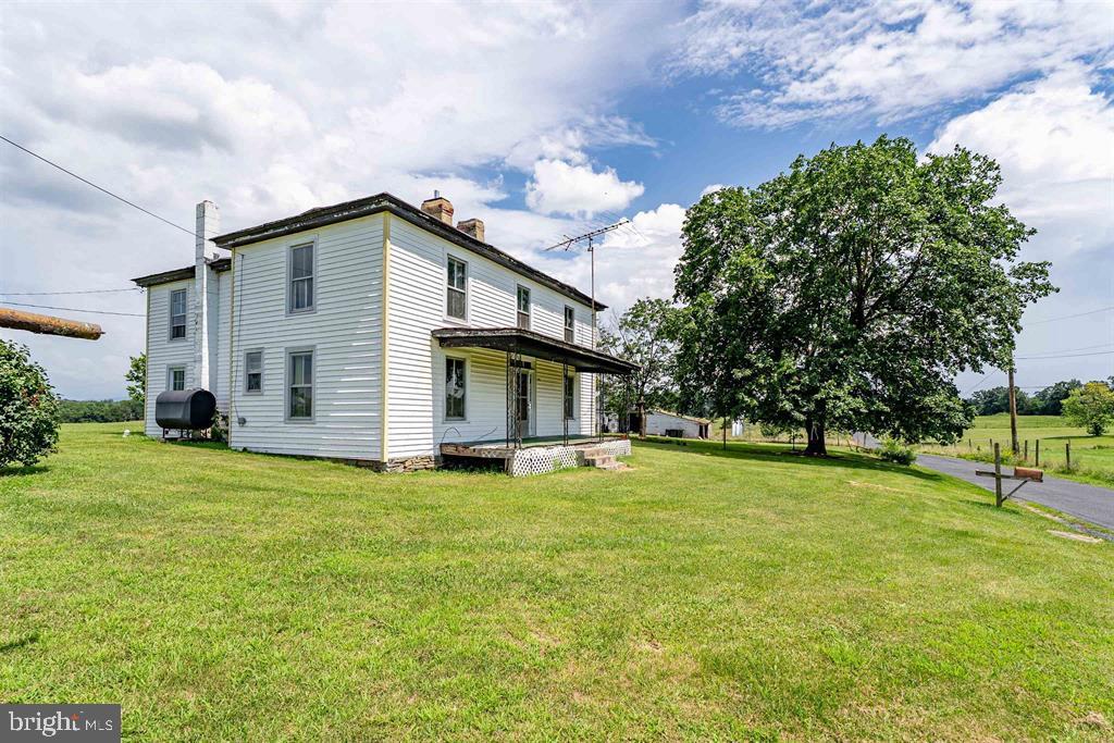2199 BARRENRIDGE RD, STAUNTON, Virginia 24401, 4 Bedrooms Bedrooms, ,1 BathroomBathrooms,Residential,For sale,2199 BARRENRIDGE RD,VAAG2002634 MLS # VAAG2002634