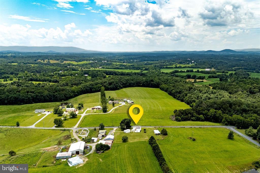 2199 BARRENRIDGE RD, STAUNTON, Virginia 24401, 4 Bedrooms Bedrooms, ,1 BathroomBathrooms,Residential,For sale,2199 BARRENRIDGE RD,VAAG2002634 MLS # VAAG2002634